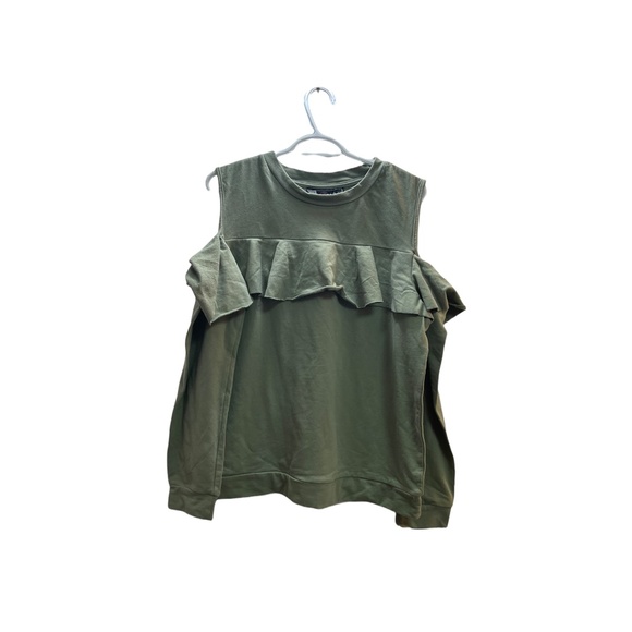 Polly & Esther open Shoulder top NWT sz M - Picture 1 of 2